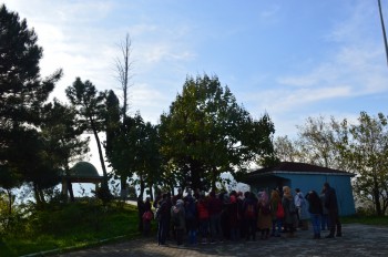 karıncalı dede türbesi